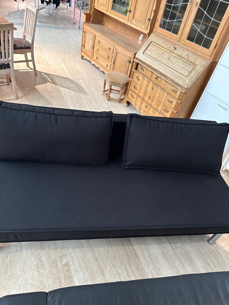 Sovesofa sort